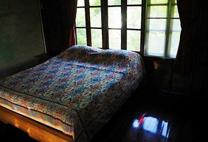 فندق At Home Suanphung