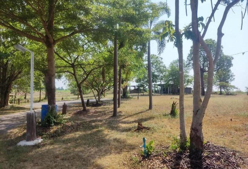 Отель Banrai Pornsawun