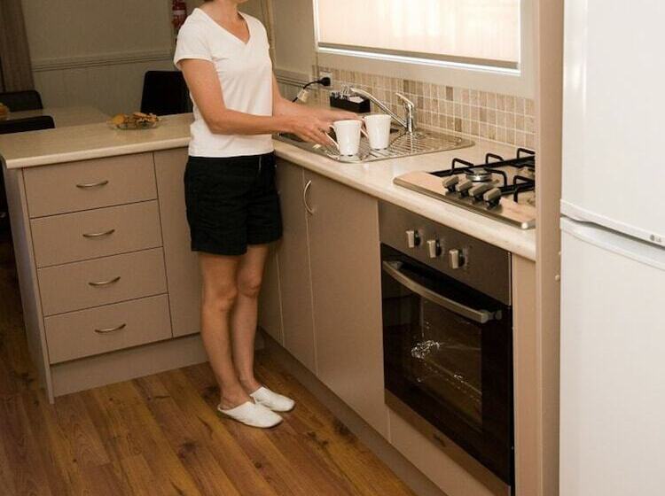 בית מלון כפרי Berri Riverside Holiday Park