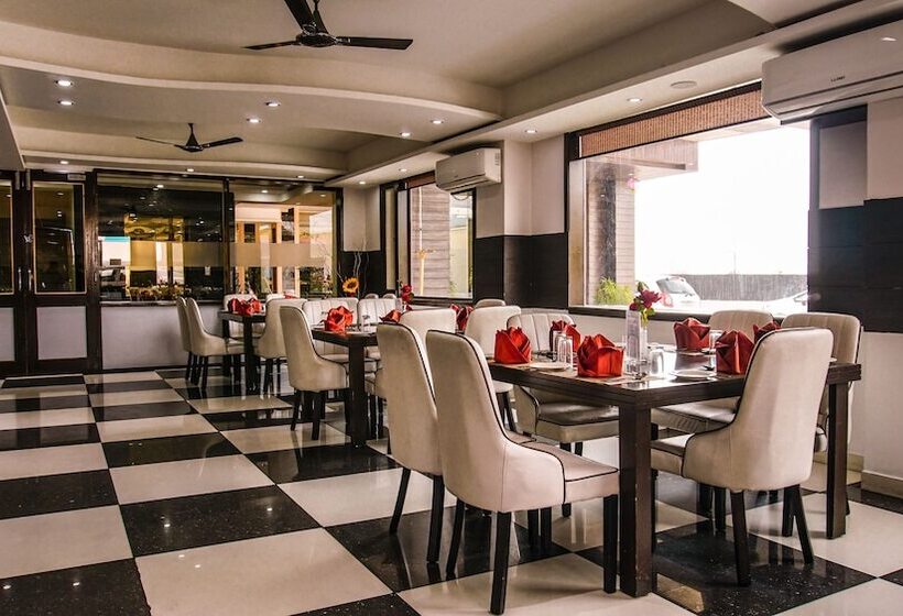 هتل D'polo Club & Spa Resort