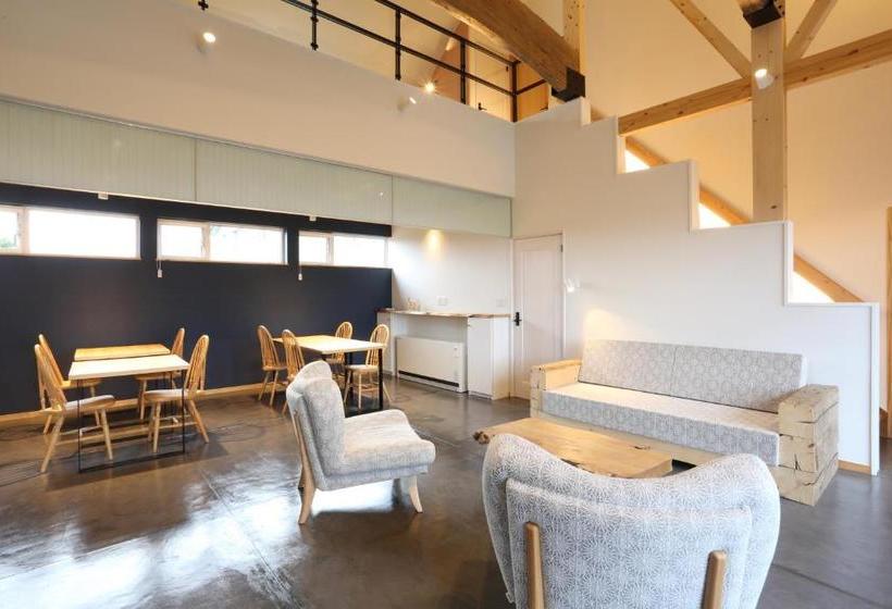 בית מלון כפרי Element