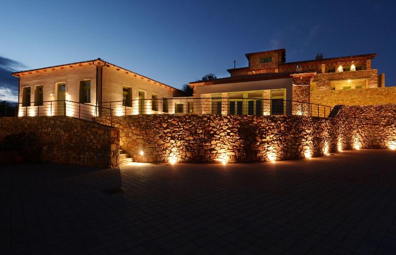 Отель Foresta In Medias Mores