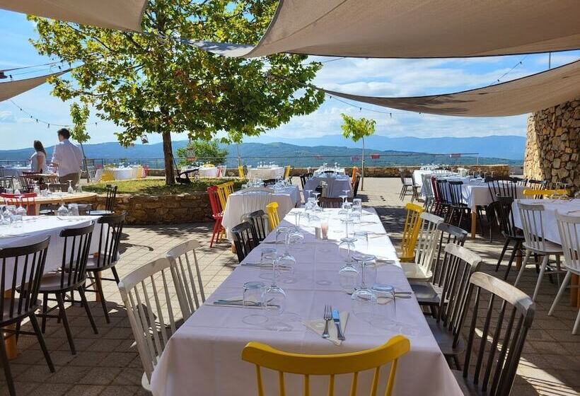 Отель Foresta In Medias Mores