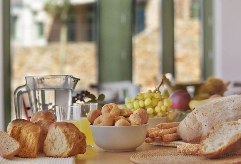 Отель Foresta In Medias Mores