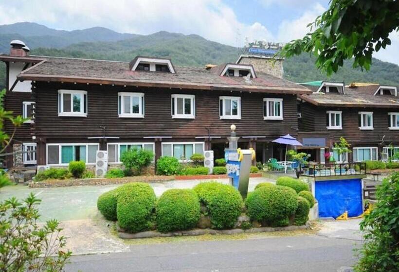 호텔 Goodstay Jirisan Little Prince Pension