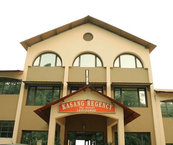 בית מלון כפרי Kasang Regency Hill Resort