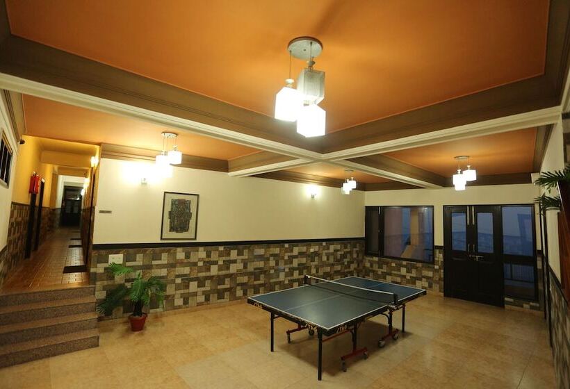 בית מלון כפרי Kasang Regency Hill Resort
