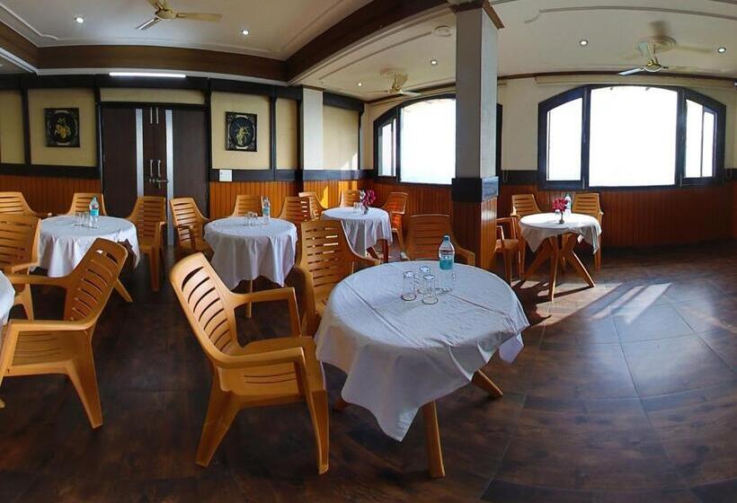 Hotel Kasang Regency Hill Resort