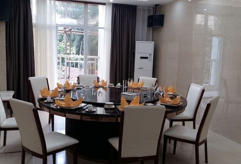 Kololo Courts Hotel And Restaurant Kampala