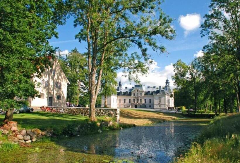 ホテル Kronovalls Vinslott