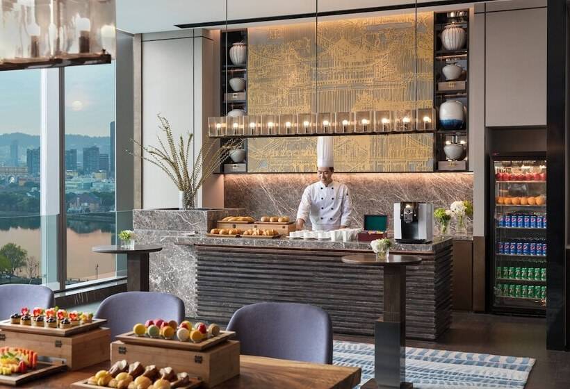 Отель Marriott Nanjing South