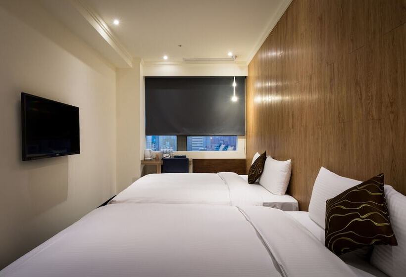 Merryday Hotel Banqiao Branch