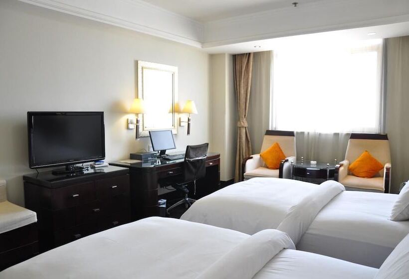 Отель Metropolo Baoji Prince