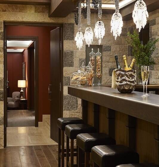 호텔 Mountrace Suites & Spa