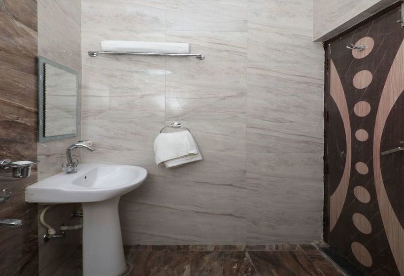 酒店 Oyo 12493 Heera Guest House