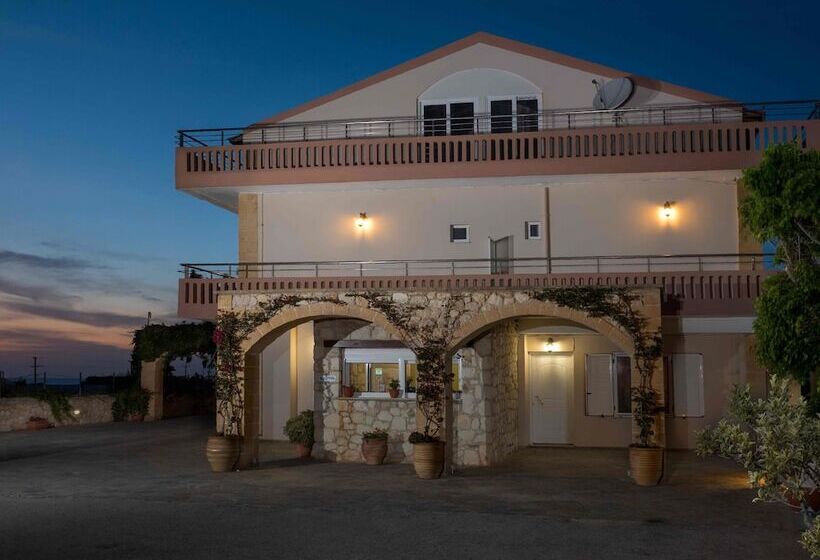 בית מלון כפרי Petritos Rooms And Studios