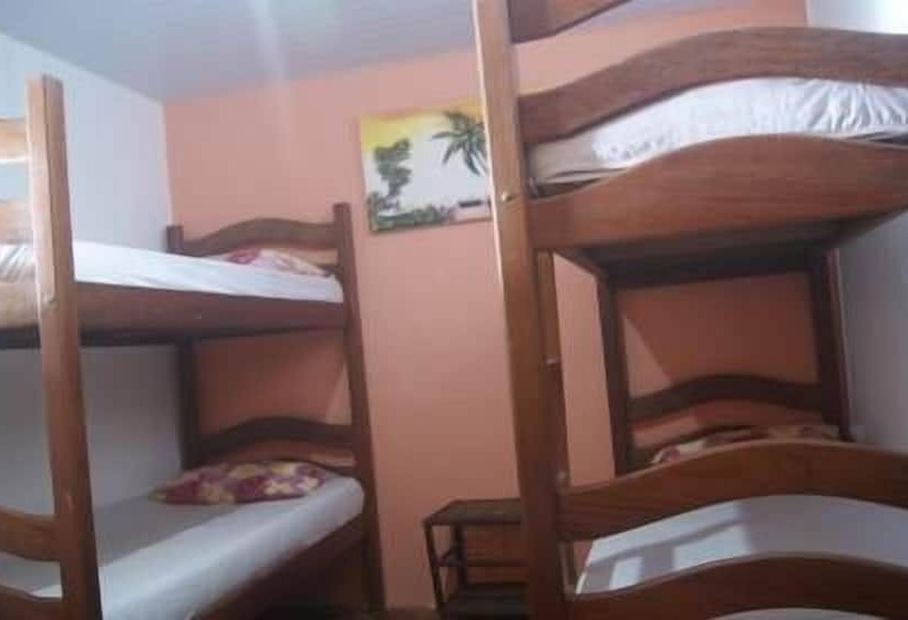 酒店 Pousada Central