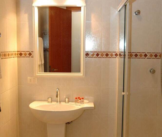 호텔 Pousada Chablis