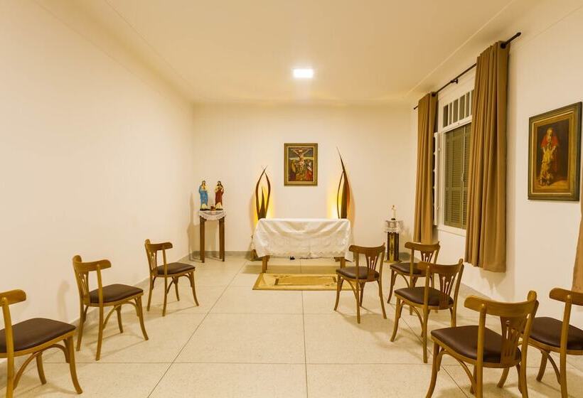 酒店 Sagrados Corações