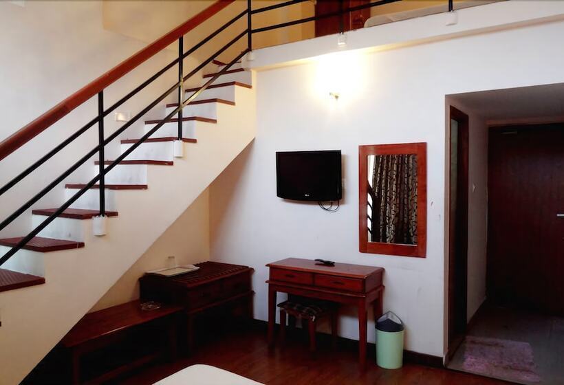 ホテル Raahat Inn Kodaikanal