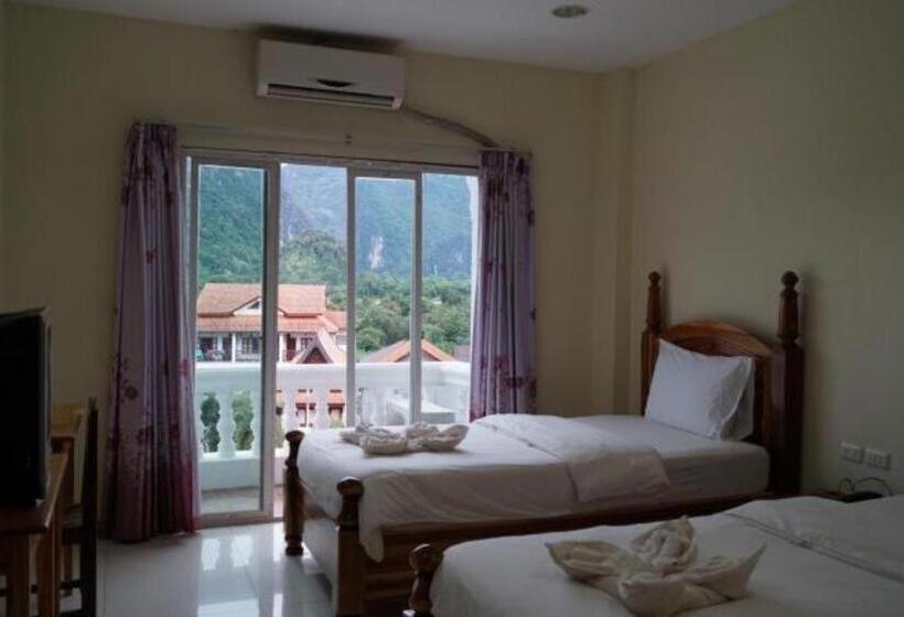 Отель Roung Nakhone Vang Vieng