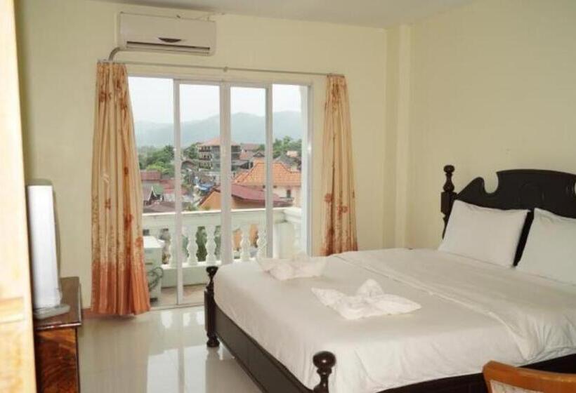 Отель Roung Nakhone Vang Vieng