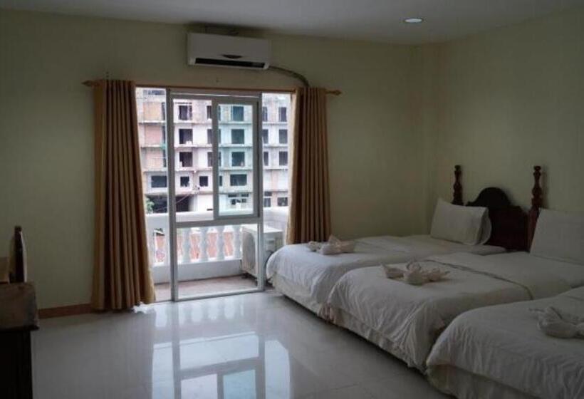 Отель Roung Nakhone Vang Vieng