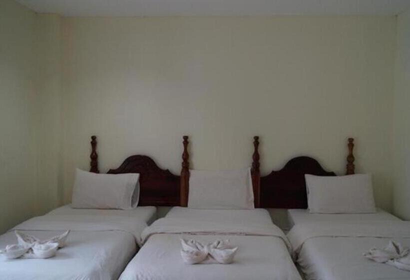 هتل Roung Nakhone Vang Vieng