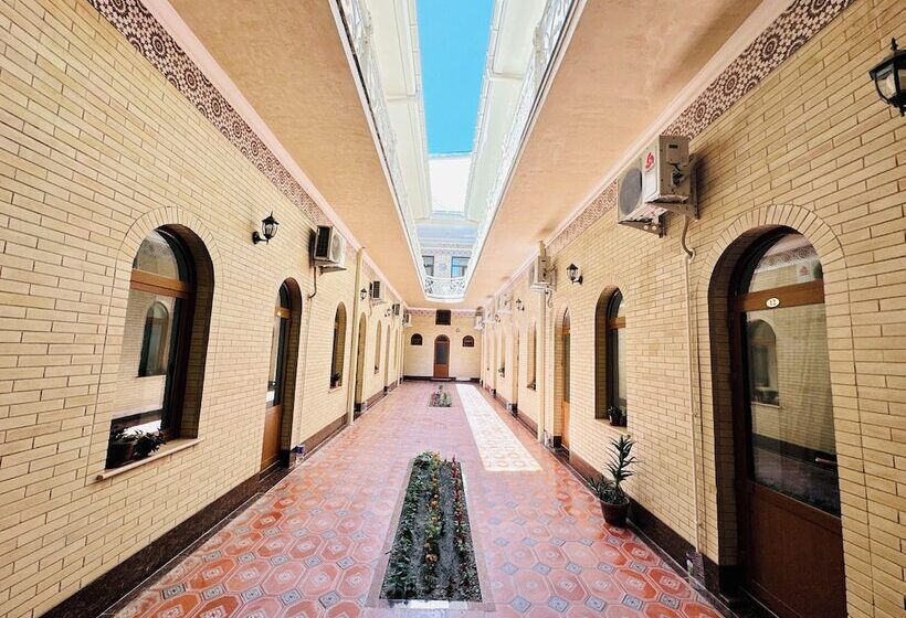 فندق Samarkand Travel