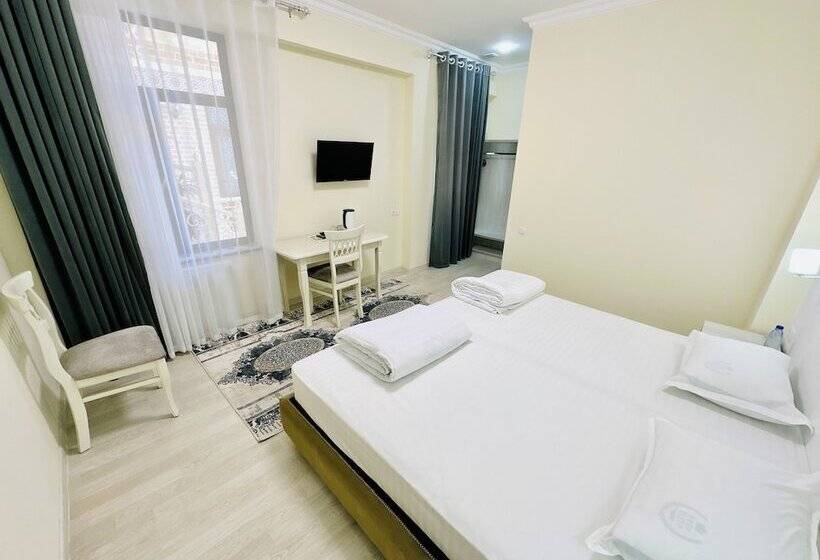 فندق Samarkand Travel