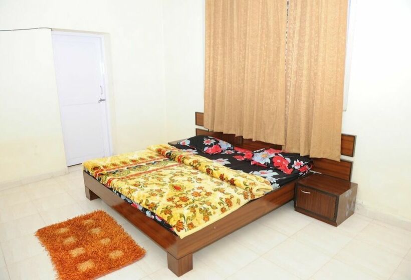 酒店 Shilpi Shavala