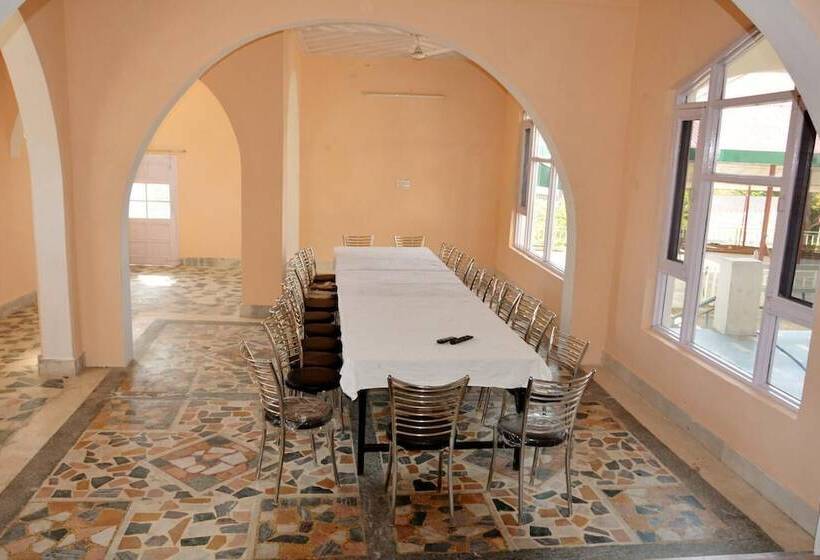 酒店 Shilpi Shavala