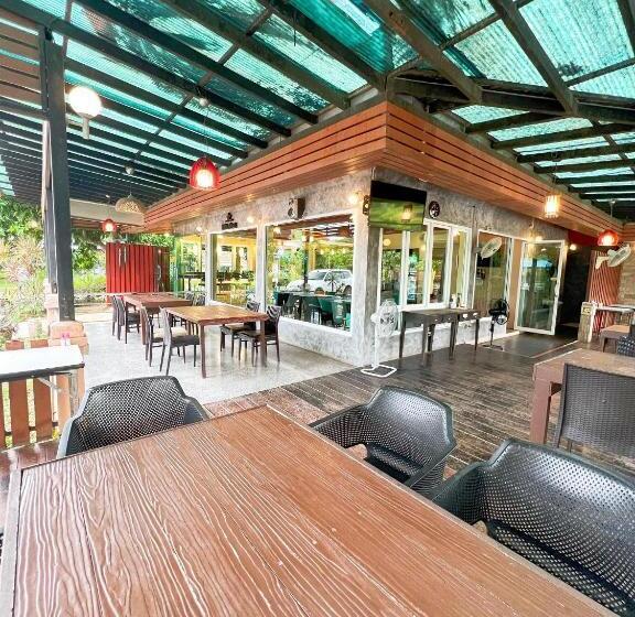 Отель Srikij Garden Home Resort