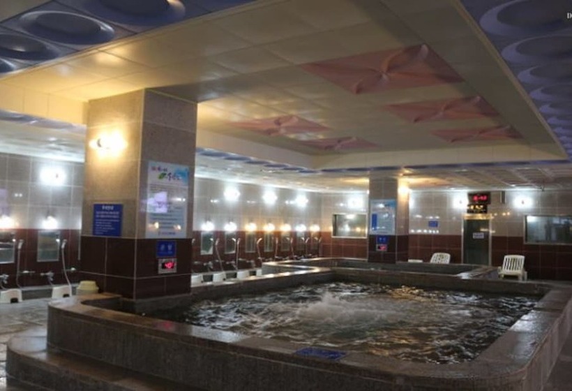 Отель Suanbo Sangnok