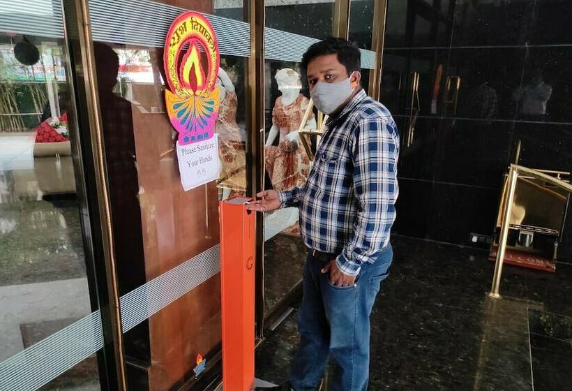 בית מלון כפרי Surya International