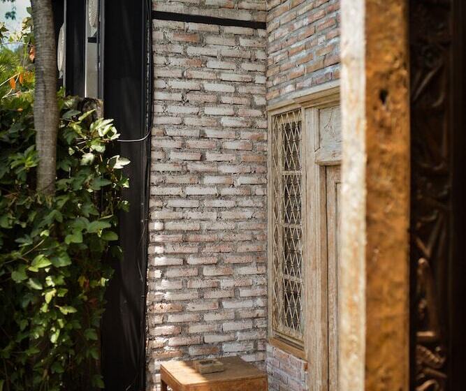 فندق Taman Nauli Boutique Rooms