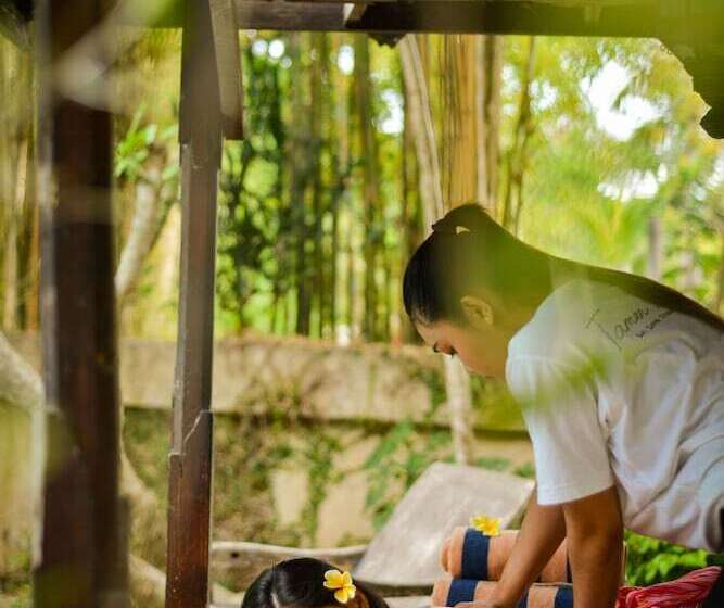 فندق Taman Nauli Boutique Rooms