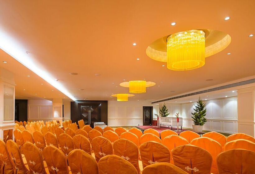 酒店 Tgi Grand Fortuna