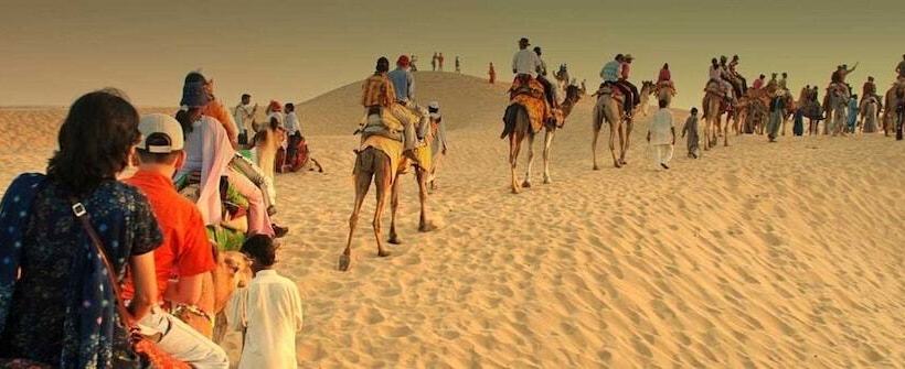 فندق The Mama S Resort & Camp