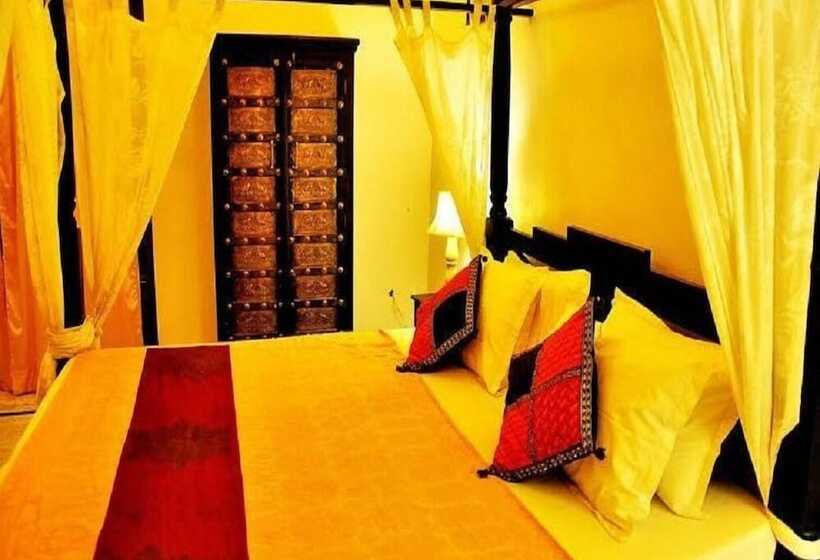 فندق The Mama S Resort & Camp