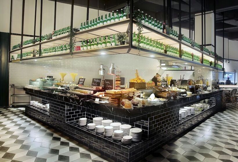 The Zuri Hotel Palembang