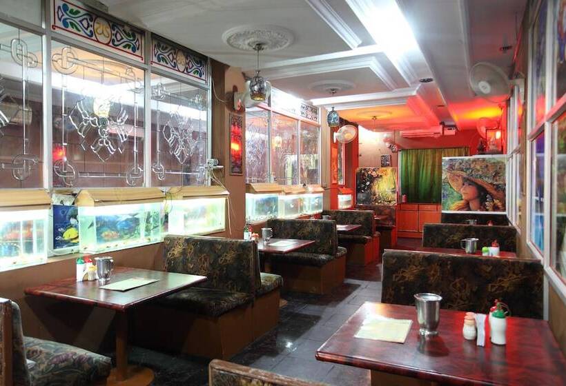 בית מלון כפרי Trishul