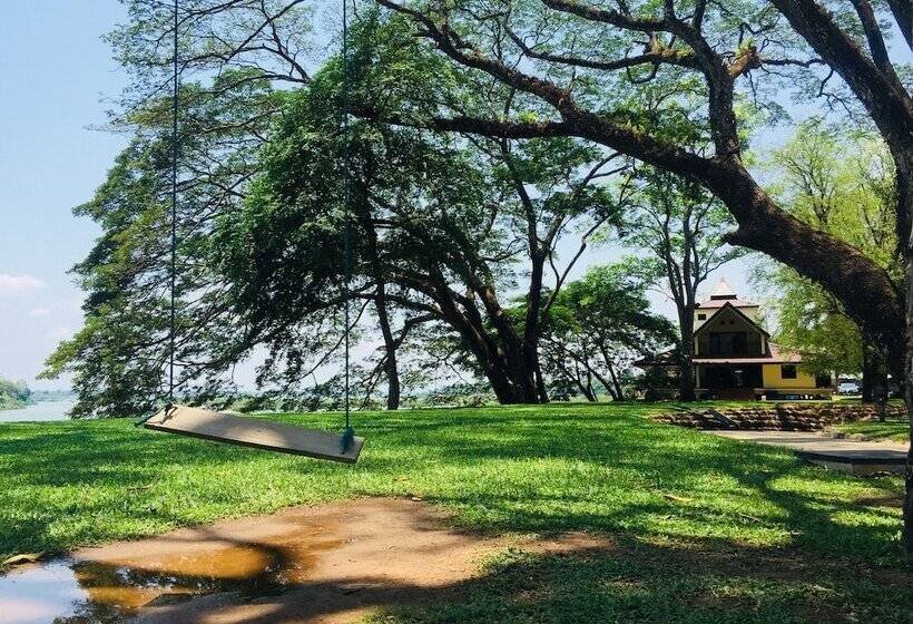 בית מלון כפרי Wopakok