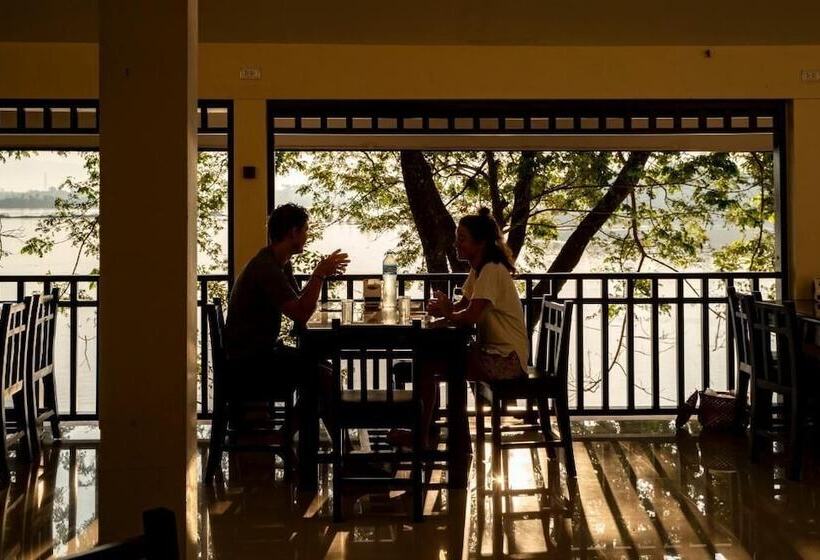 בית מלון כפרי Wopakok