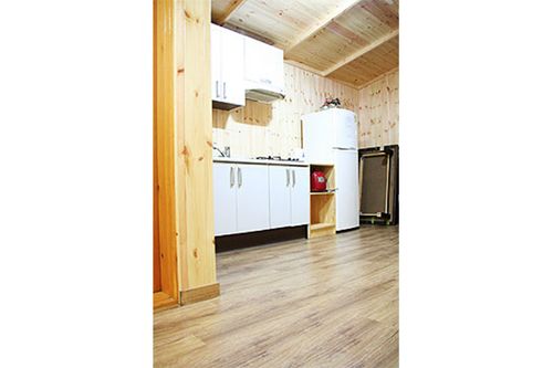 Yangsan Poonghodae Pension