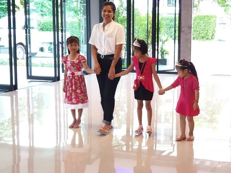 酒店 Zzz Crest Chiang Mai