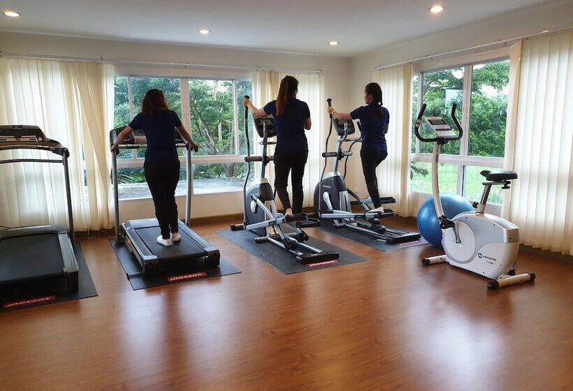 酒店 Zzz Crest Chiang Mai