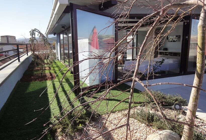 Joan Apartments & Spa