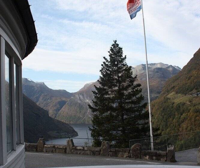L Utsikten Geiranger   By Classic Norway Hotels