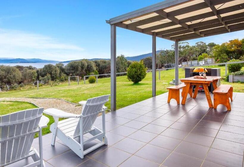 Manfield Seaside Bruny Island